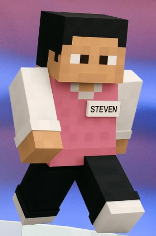 Steven, der digitale Assistent im pinken Pullunder